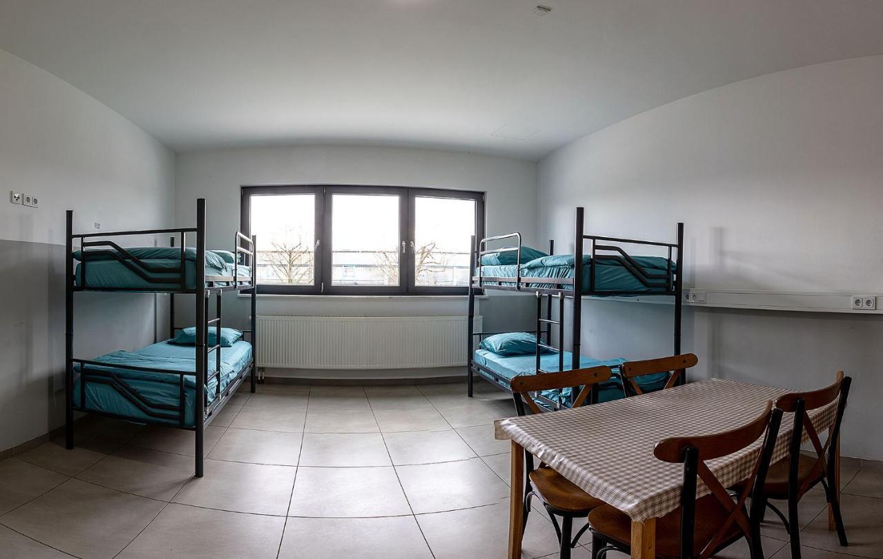 Boardinghouse Kayser Guenstige Monteursunterkunft, Monteurwohnung In Hanau Bei Frankfurt Am Main Und Aschaffenburg, Kostenfreie Parkplaetze! Bagian luar foto